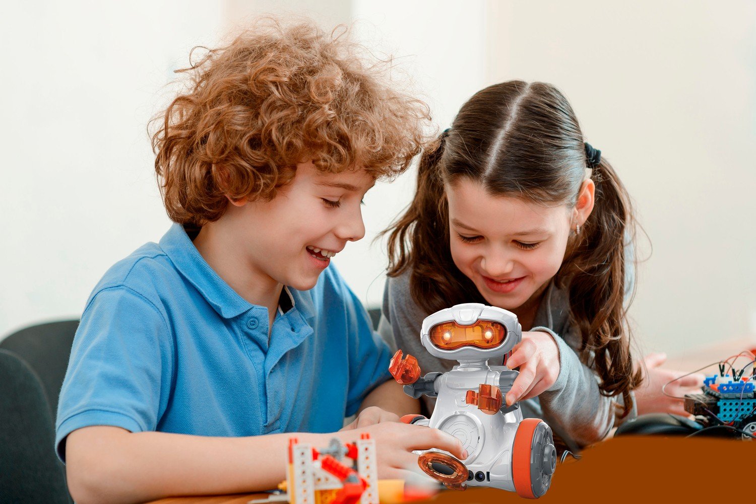 Clementoni Mio Robot