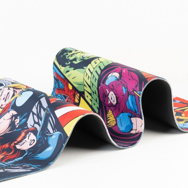 Marvel Avengers spelbordsmatta, stor storlek, slitstarkt material