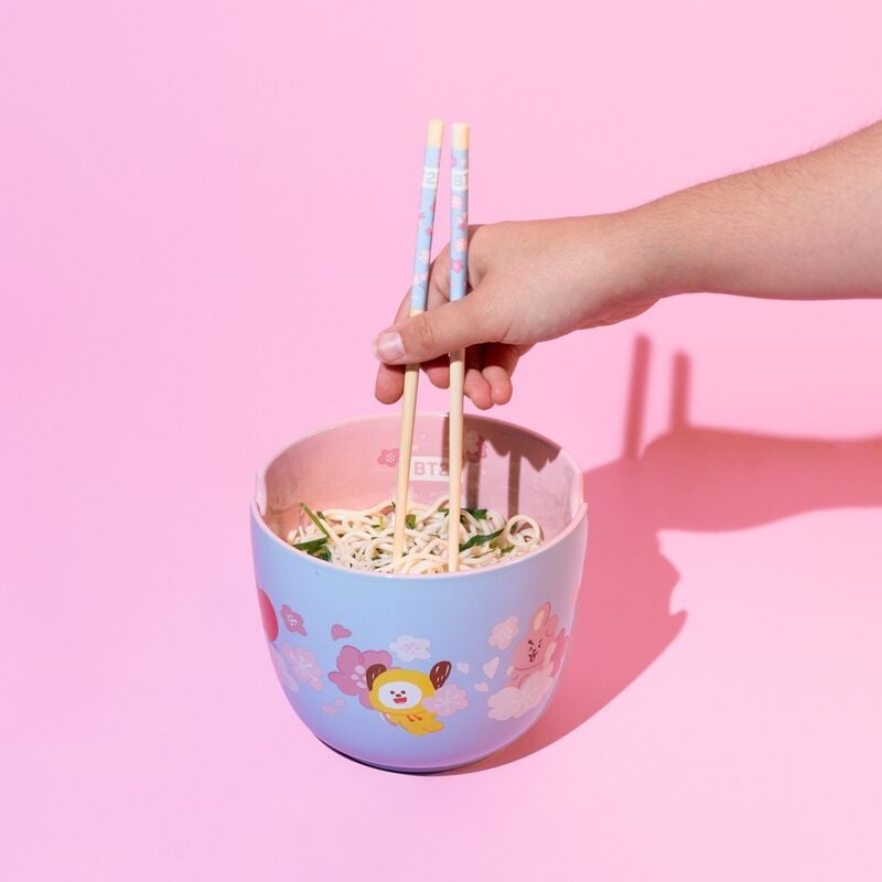 Ramen skål med BT21 design, mikrovågssäker, 20 oz kapacitet