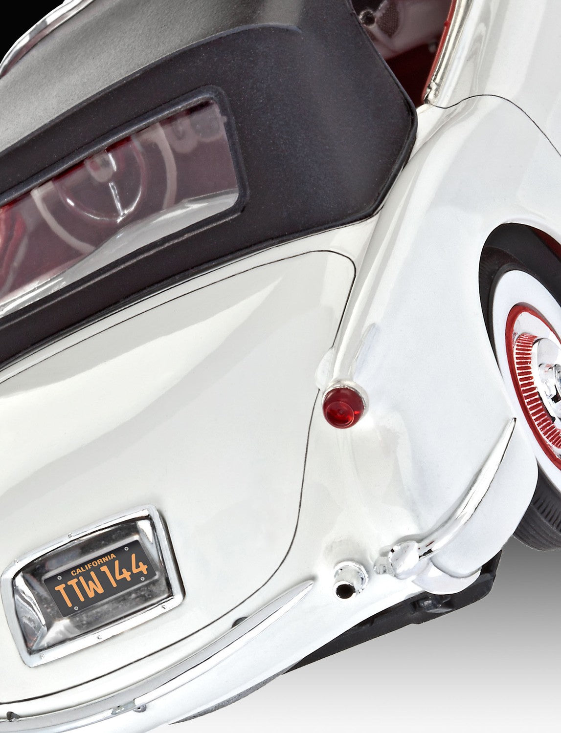 Revell 1953 Chevrolet Corvette Roadster Model Kit