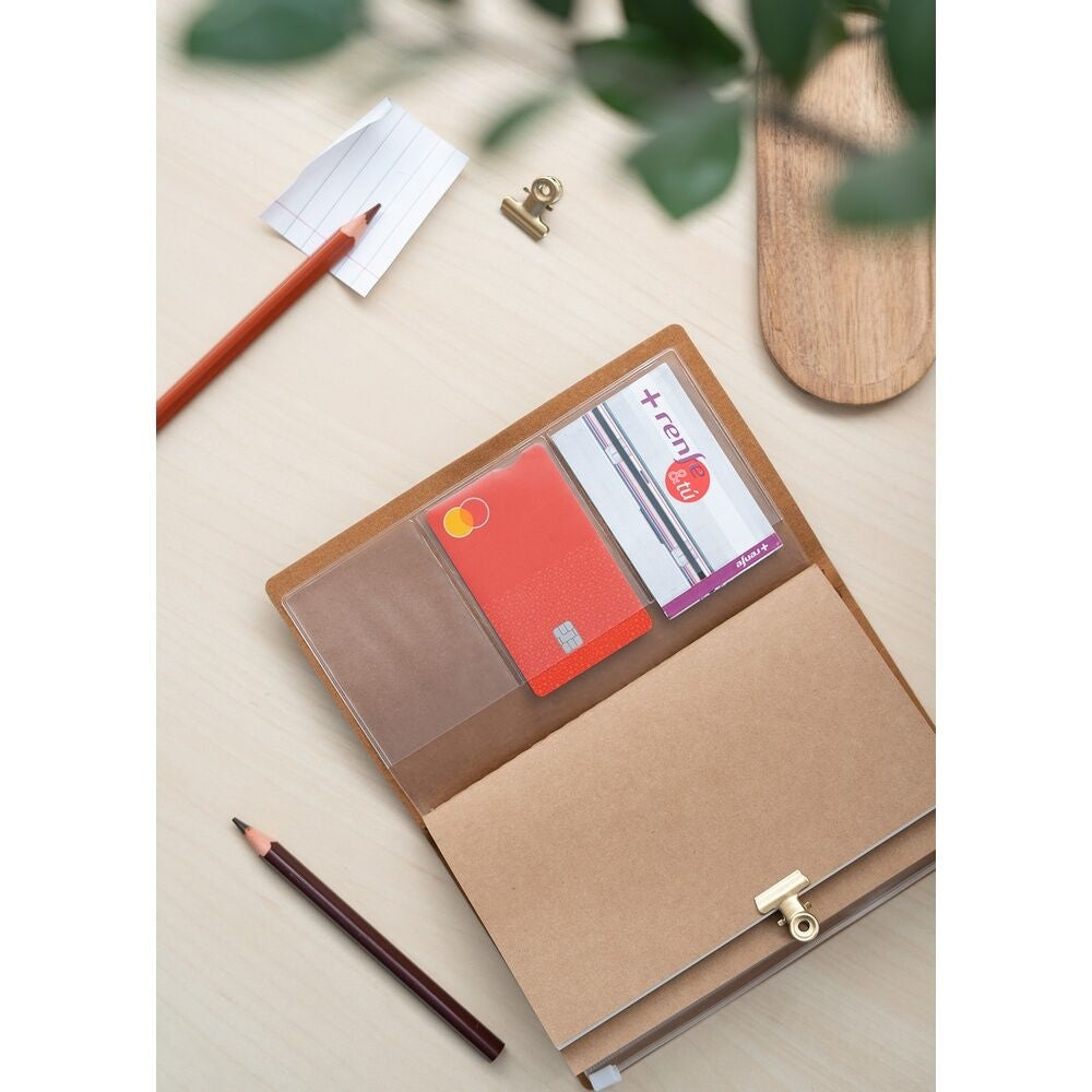 Slytherin Travel Notebook med fodrade sidor och bokmärke