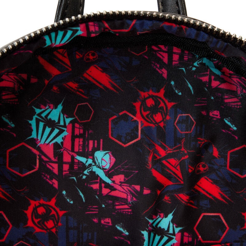 Spiderman Lenticular Ryggsäck 27cm - Tvärs över Spider-Verse Design