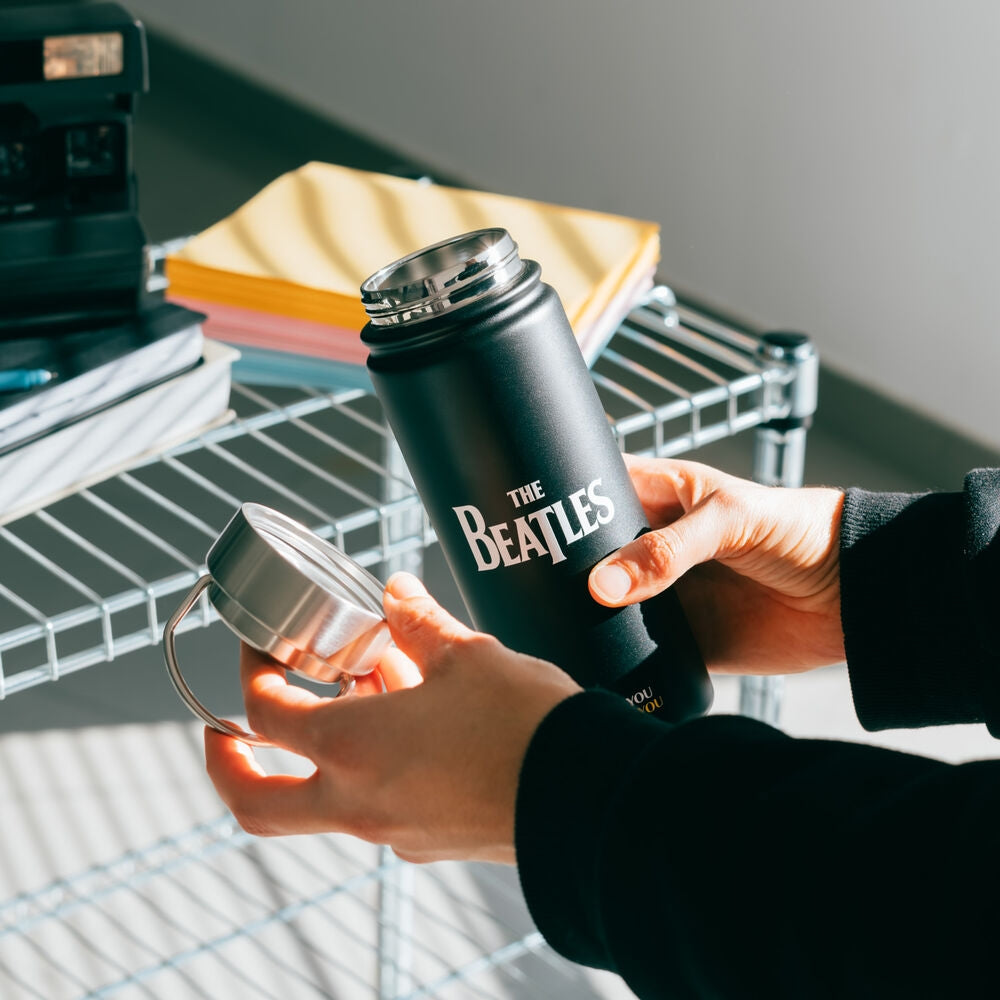 Vattenflaska i rostfritt stål 500 ml, hållbar och läcksäker