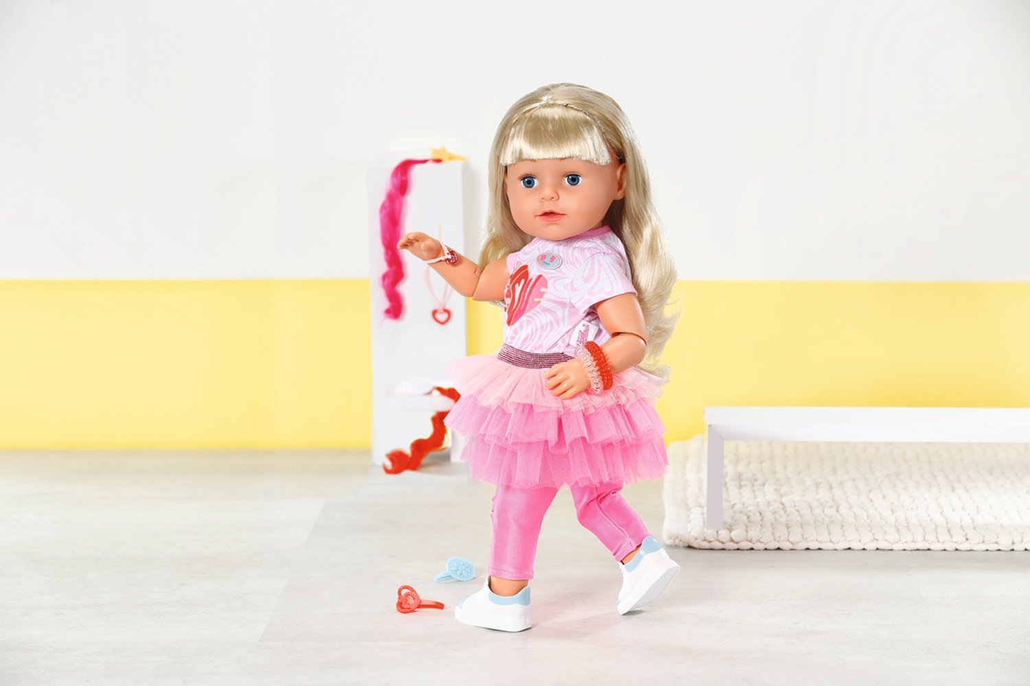 Baby Born Sister Doll Style & Play Blond, 43 Cm