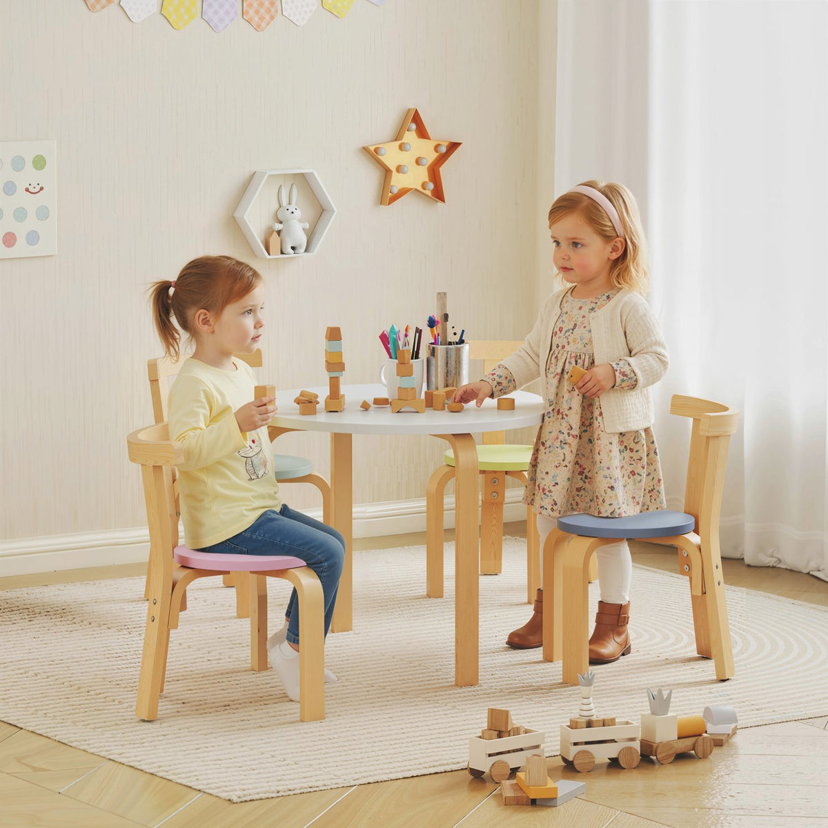 Barnbord och stolsset, 5 delar, färgglatt massivt trä
