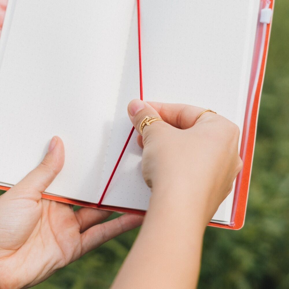 Frida Kahlo Travel Notebook med tomma sidor för skissning