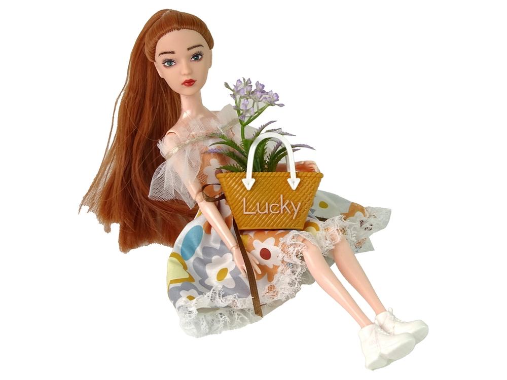 Autumn Emily Doll: Rødt hår, blomsterkjole, veske og blomster