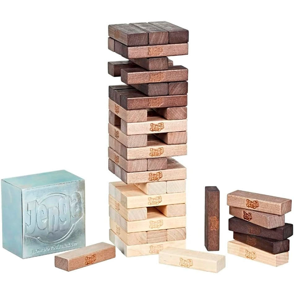 Jenga-spel med rustika träklossar för familjens skoj