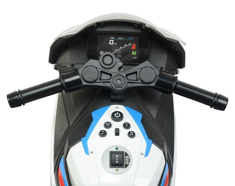 Kraftig hvit BMW S1000RR Ride-On med batterimotor