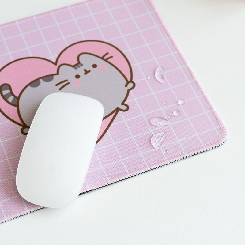 Pusheen Moments skrivbordsmatta för mus, stor storlek, mjuk yta