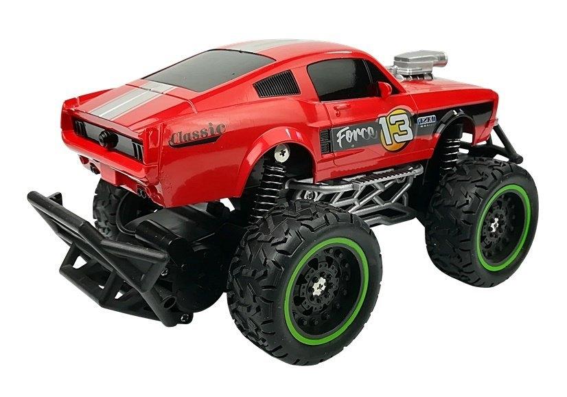 Rød Off-Road R/C bil: Høye hjul, støtdempere, skala 1:20