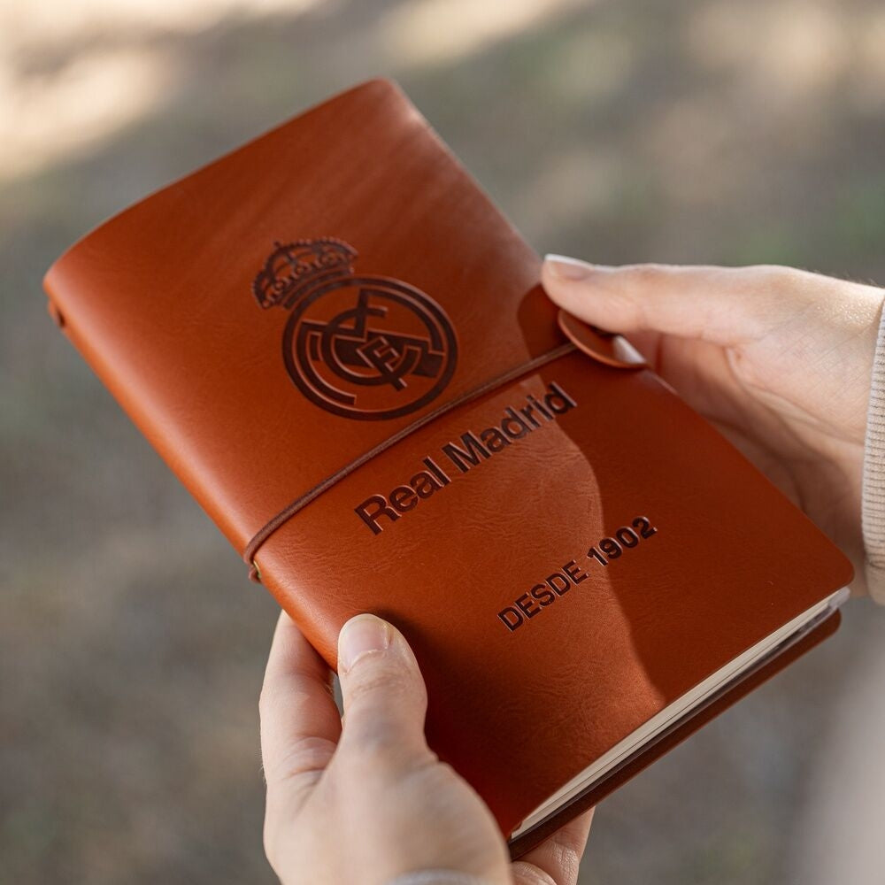 Real Madrid Travel Notebook, 80 sidor, perfekt för fans
