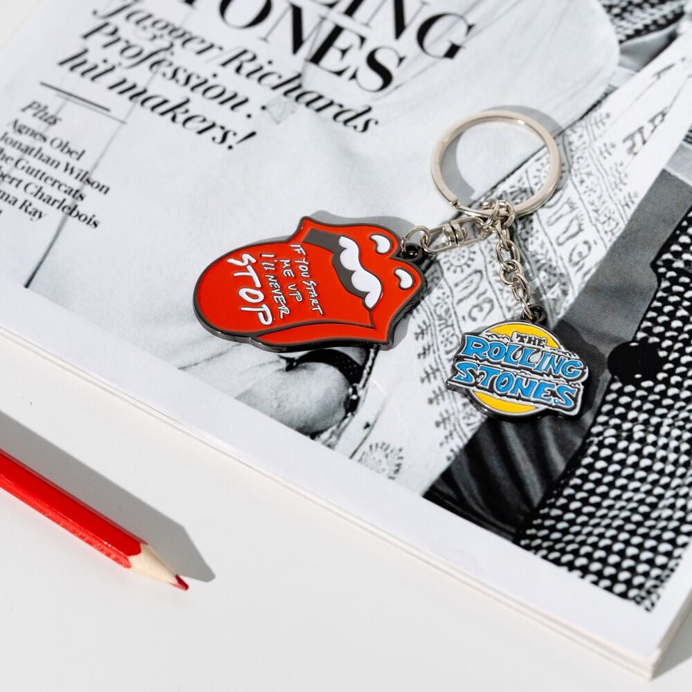 Rolling Stones nyckelring med klassisk logotypdesign