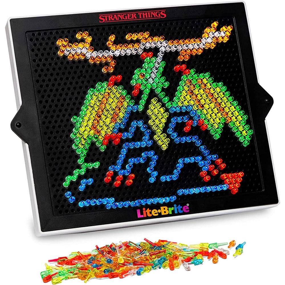 Stranger Things Lite Brite spel