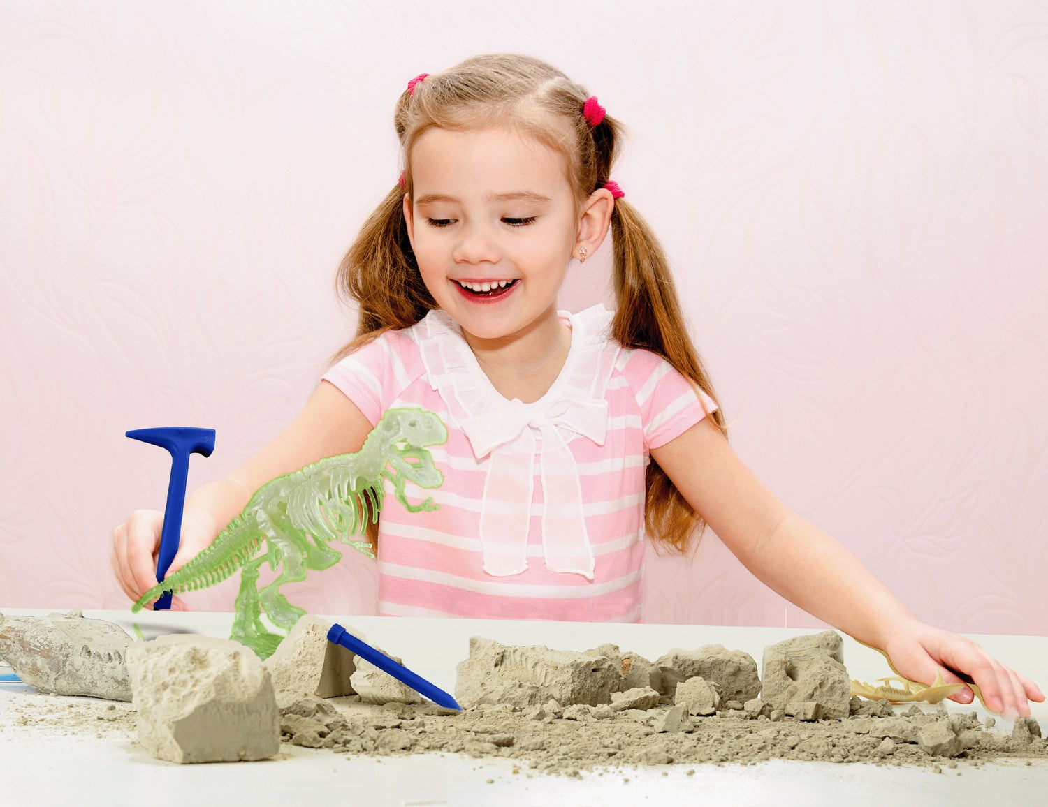 T-Rex fossilgrävningskit för barn, självlysande, 10 delar