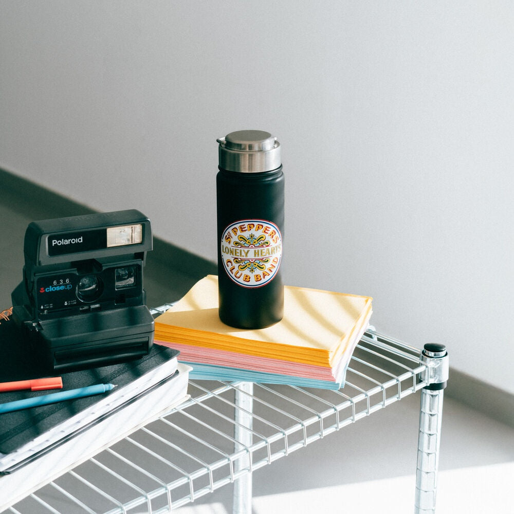 Vattenflaska i rostfritt stål 500 ml, hållbar och läcksäker