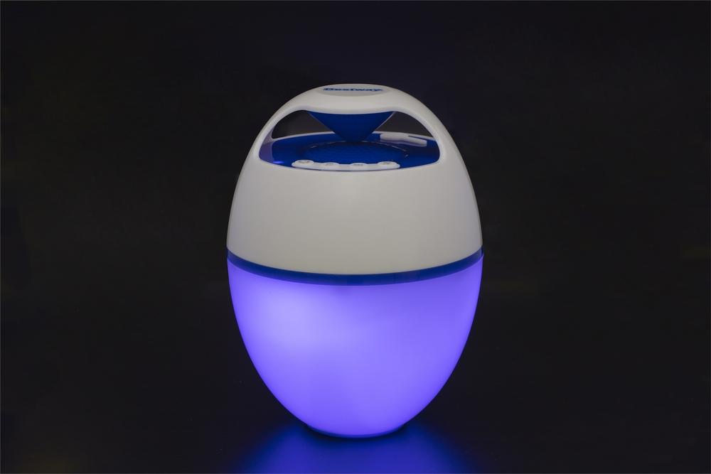 Vanntett Bluetooth LED bassenghøyttaler - 7 lysmoduser